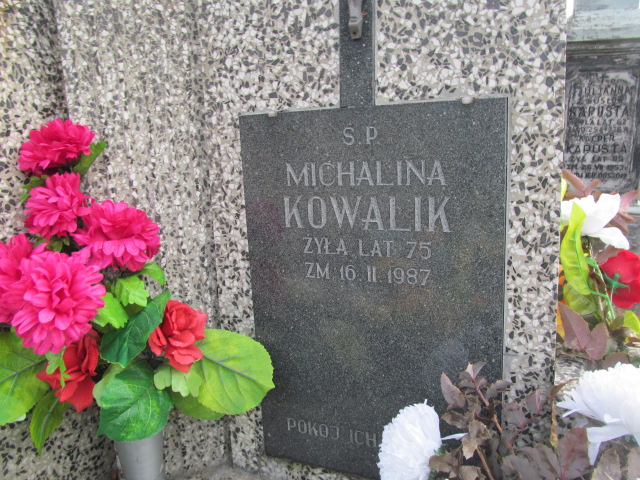 Michalina Kowalik  1912 Skarżysko Kościelne - Grobonet - Wyszukiwarka osób pochowanych