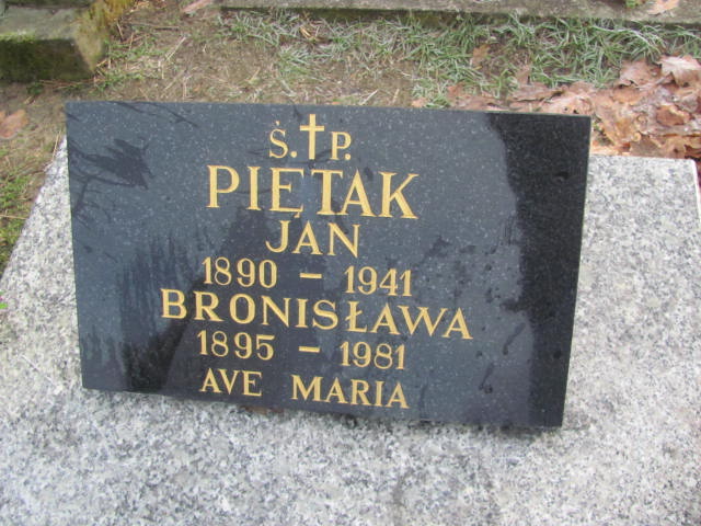 Bronisława Piętak 1895 Skarżysko Kościelne - Grobonet - Wyszukiwarka osób pochowanych